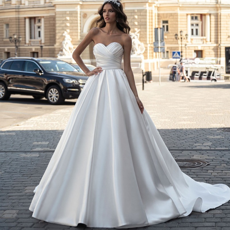 Satin Light Wedding Dress 2026 - đánh giá và giá Photography Lighting Basics